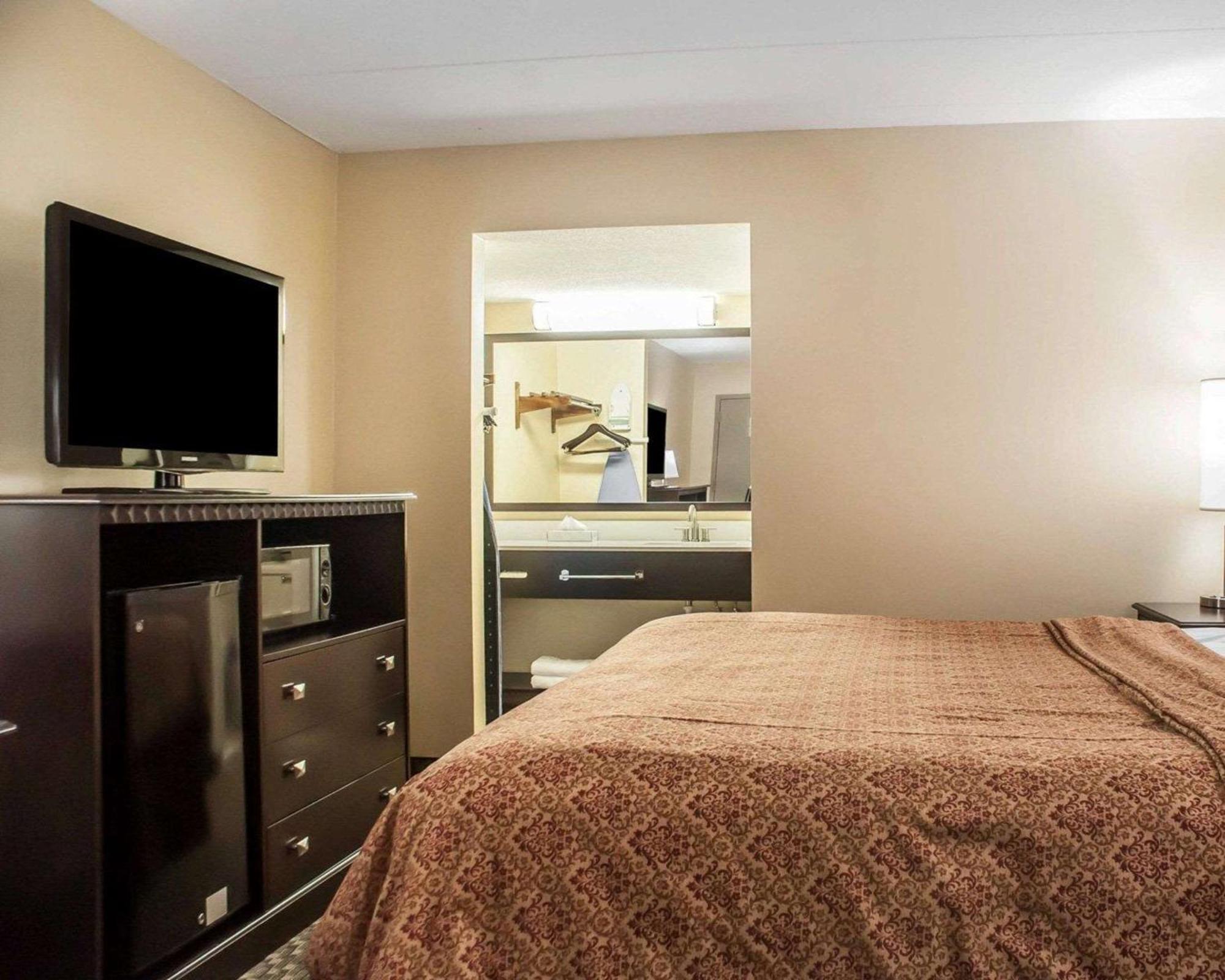 Econo Lodge Elmira-Corning Fisherville Dış mekan fotoğraf