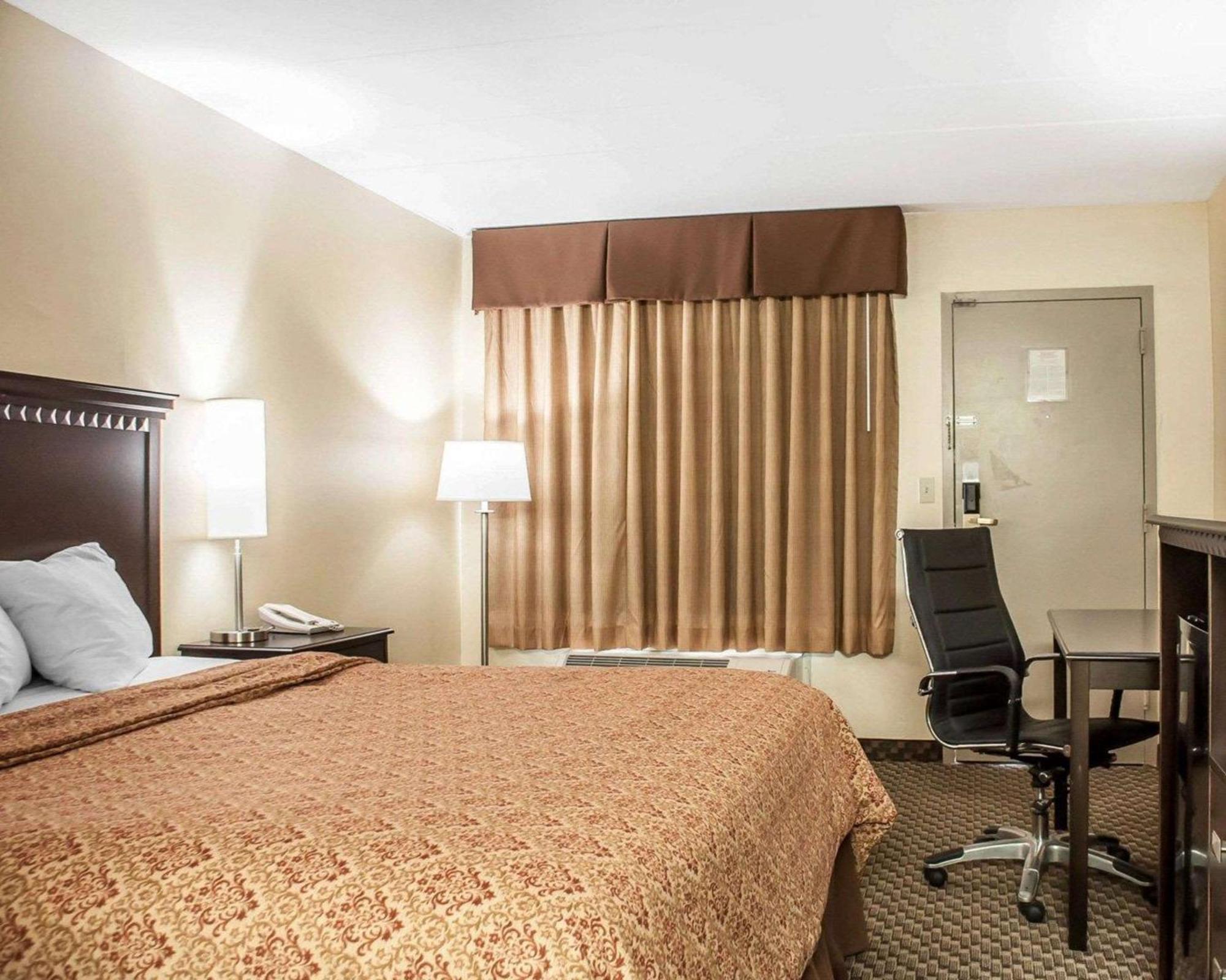 Econo Lodge Elmira-Corning Fisherville Dış mekan fotoğraf