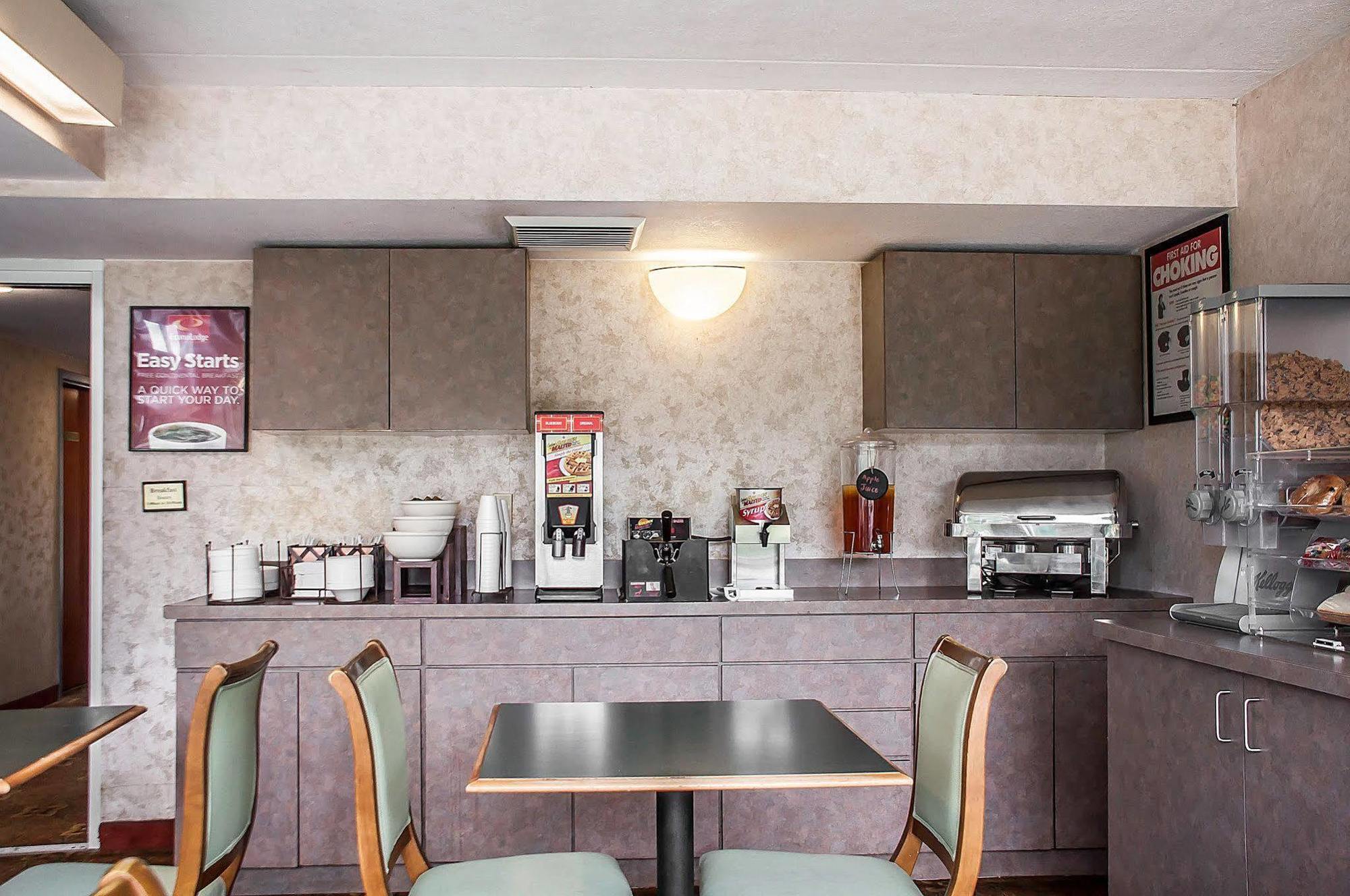 Econo Lodge Elmira-Corning Fisherville Dış mekan fotoğraf